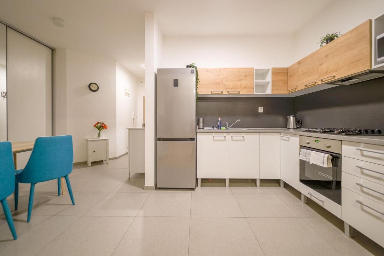 Vesna Convenient Apartment Bratislava Bagian luar foto