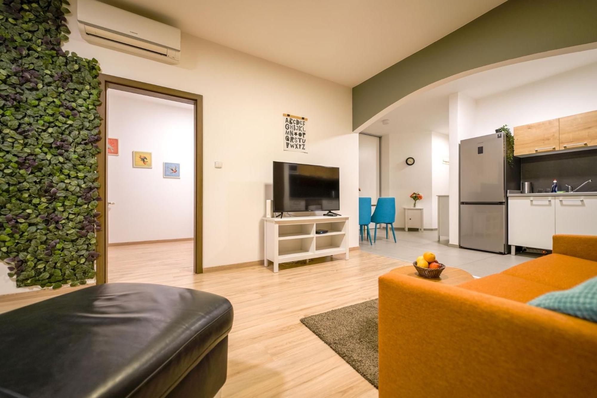 Vesna Convenient Apartment Bratislava Bagian luar foto