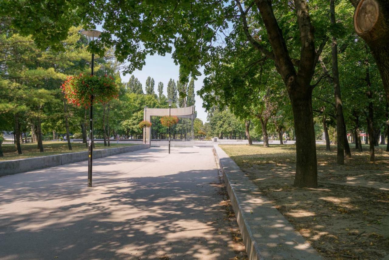 Vesna Convenient Apartment Bratislava Bagian luar foto